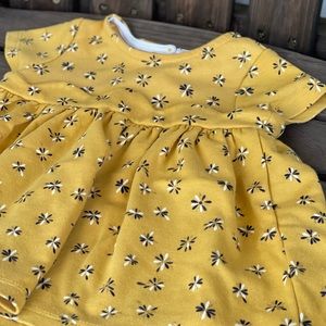 Savannah Mustard, Navy, Gold Knit Top